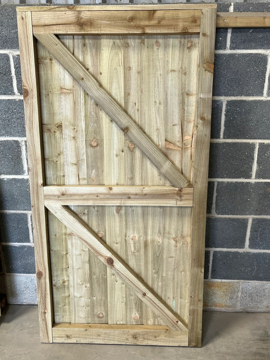 6ft High x 3ft Wide Featheredge Gate - IN STOCK & READY TO COLLECT